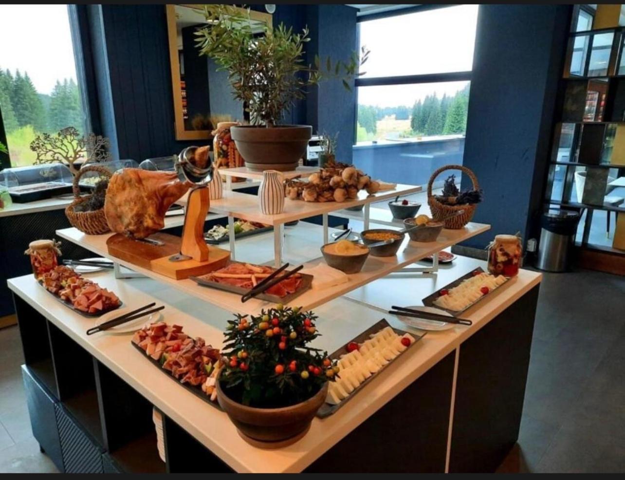 Pentahouse Mountain Belle Vue Apartment Пояна Брашов Екстериор снимка